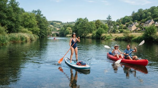 Profiter des loisirs aquatiques sur la Vie avec paddle et kayak