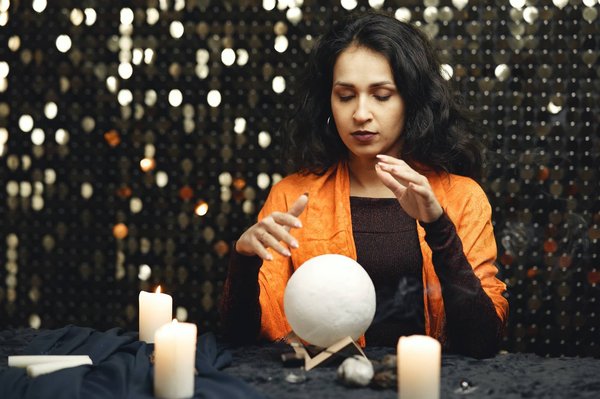 La voyance par téléphone : une approche moderne de la consultation